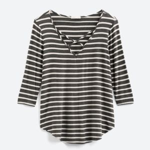 Stitch Fix EMORY PARK Dulce 3/4 Sleeve Cross Front Knit Top M | Dark Grey